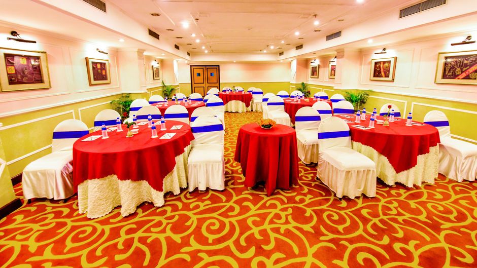 Hotel Swosti Premium Room