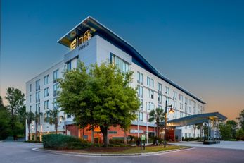 aloft Charleston Airport & Conv Center