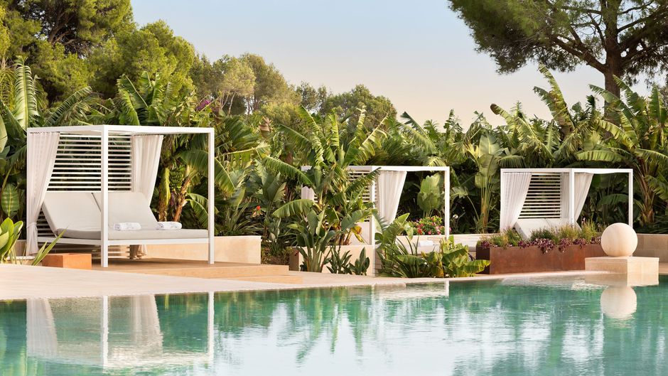 The St. Regis Mardavall Mallorca Resort Pool