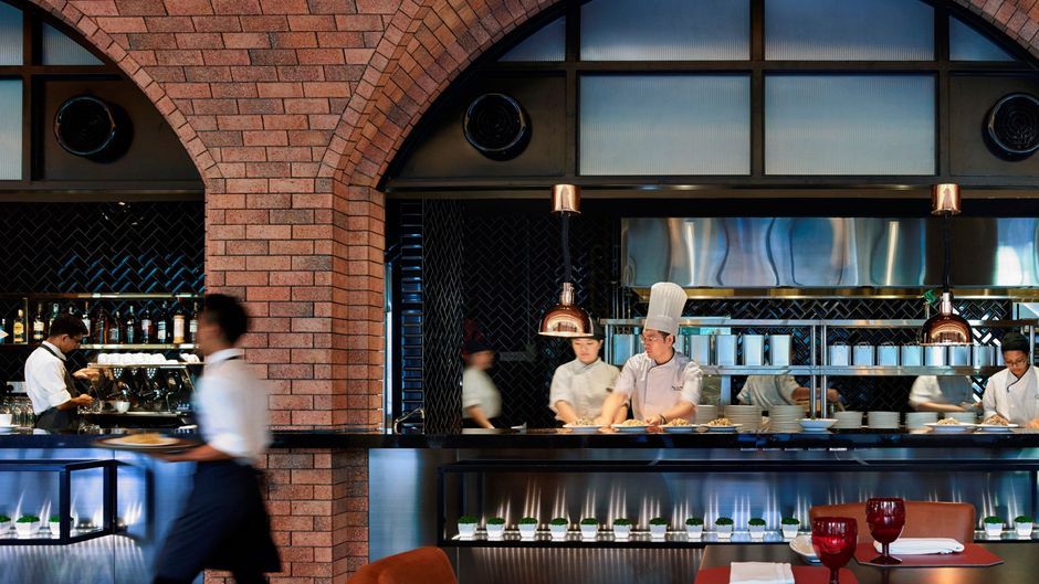 Hotel Stripes, Autograph Collection Restaurant