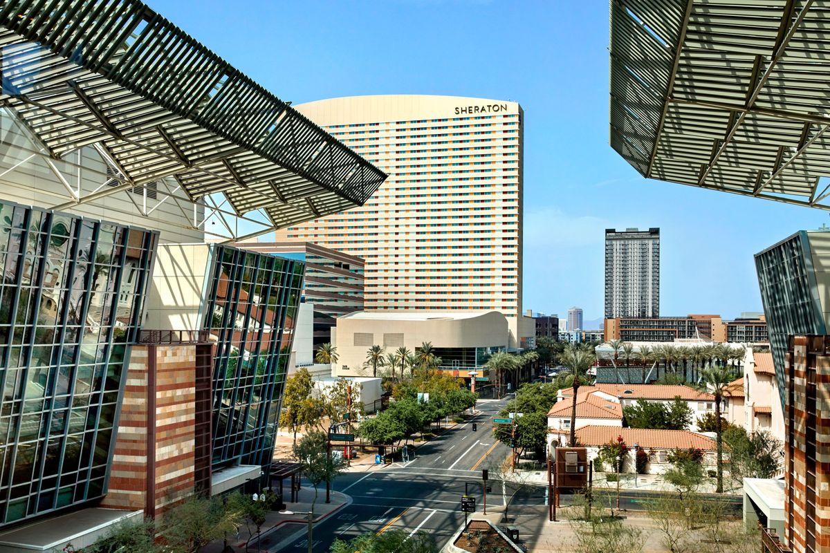 Sheraton Phoenix Downtown- First Class Phoenix, AZ Hotels- GDS Reservation  Codes: Travel Weekly