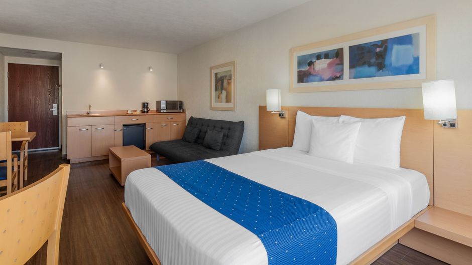 City Express by Marriott Suite