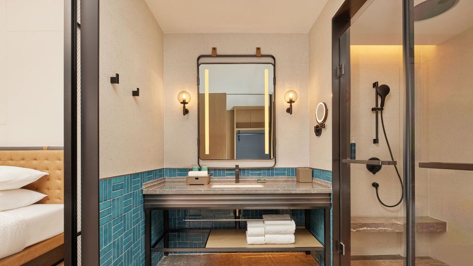 Four Points Linhai Room
