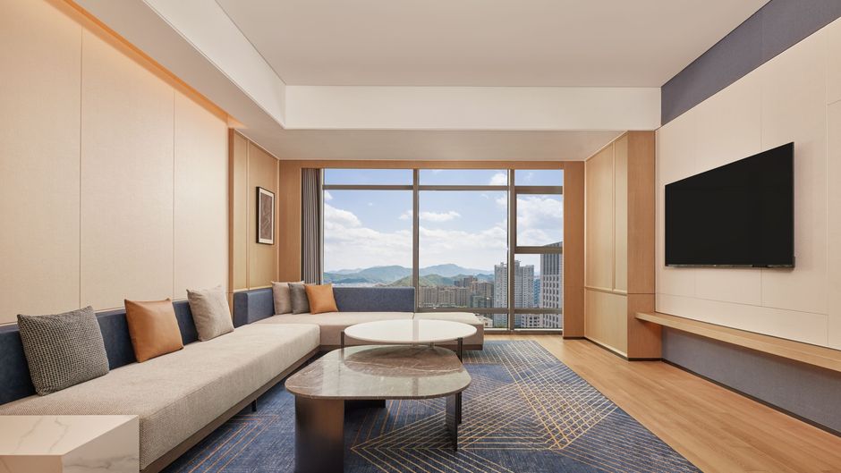 Four Points Linhai Suite