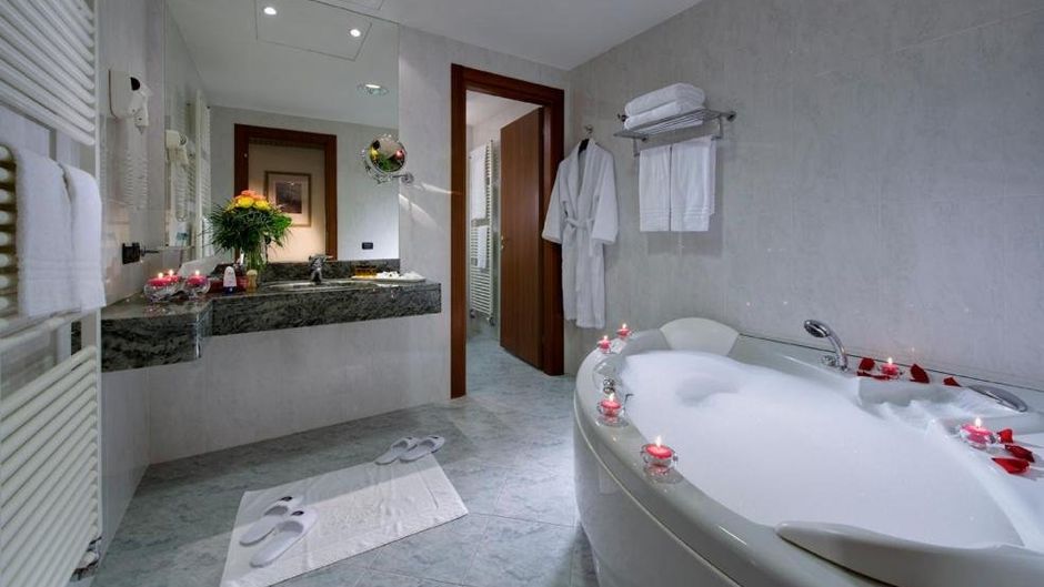 Hotel Cavalieri Room