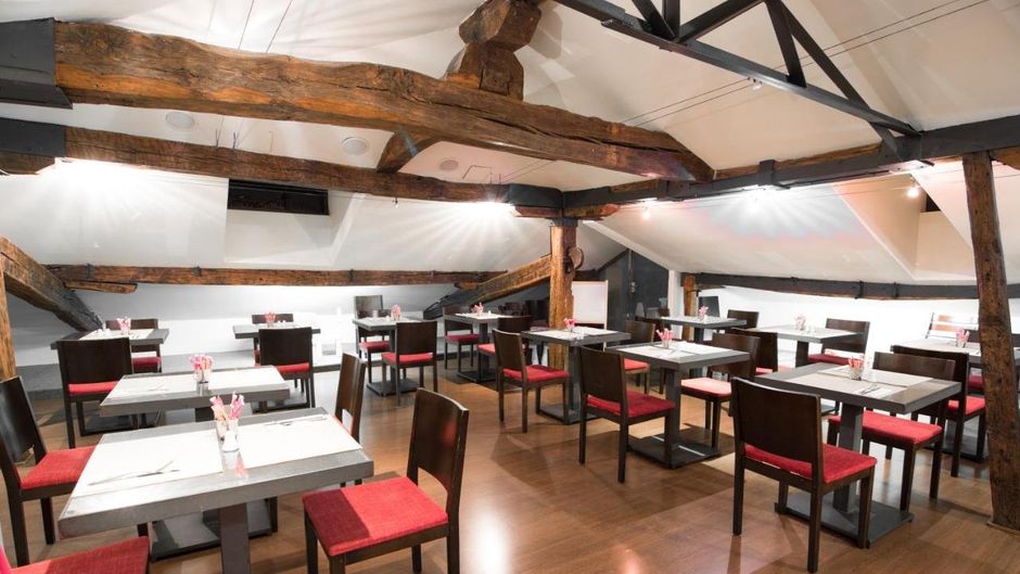 Petit Palace Arana Restaurant