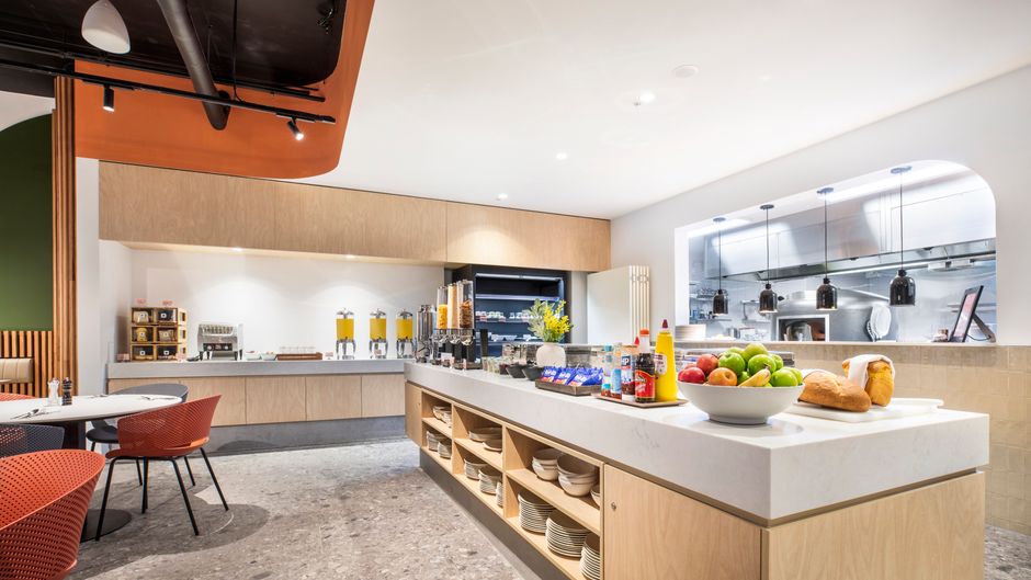 Holiday Inn Dandenong Restaurant