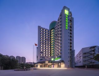 JI Zhengzhou Huayuan Rd