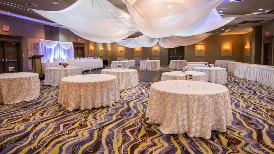 Holiday Inn Sudbury Ballroom