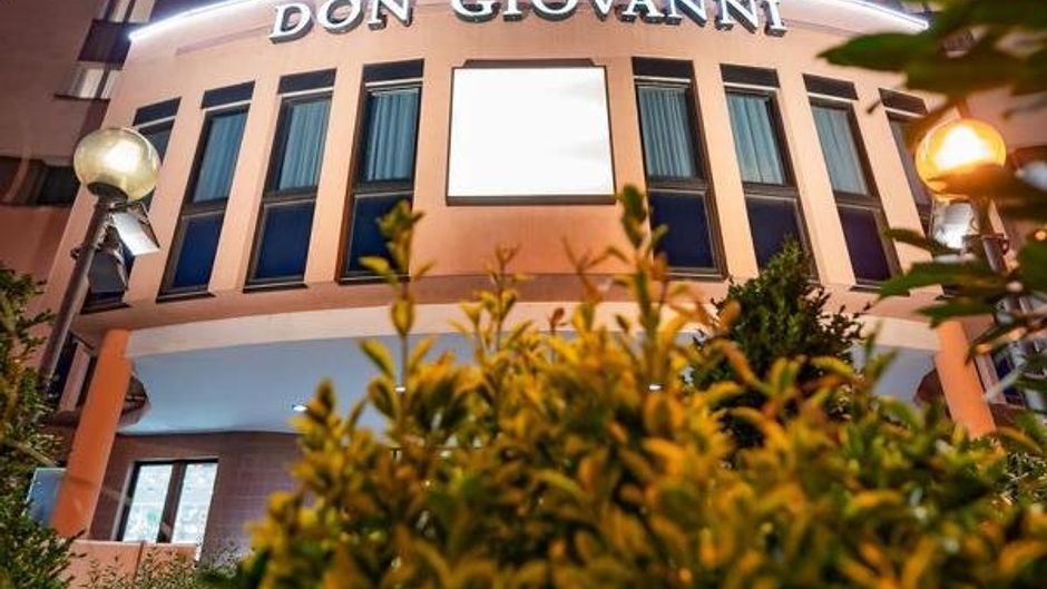 Hotel Don Giovanni Prague Exterior