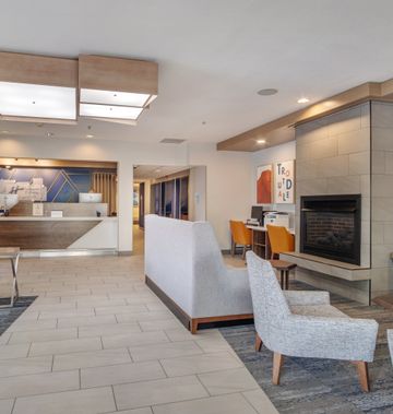 Holiday Inn Express Portland East