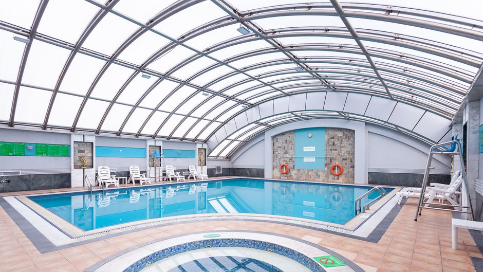 Holiday Inn Pool