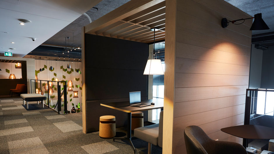 Escad Hotel Quartier DIX30 Lobby
