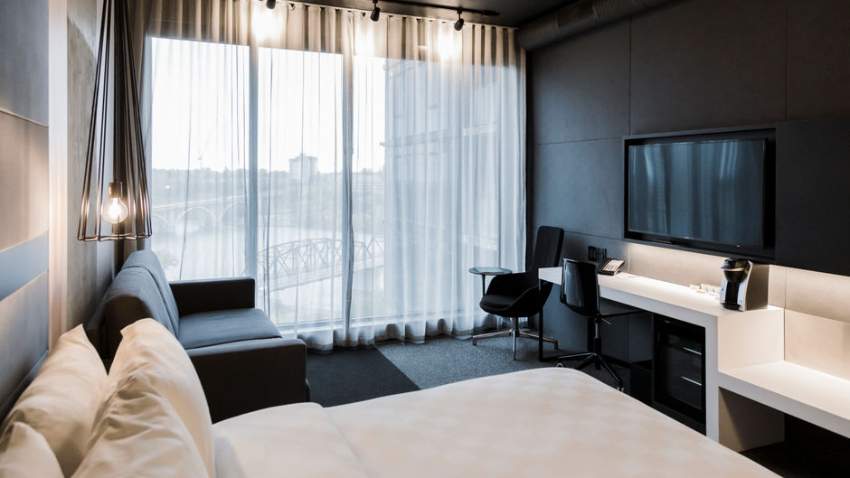 Alt Hotel Saskatoon Room