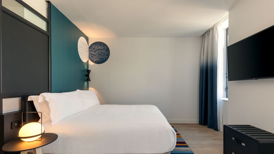 Aloft Dijon Room