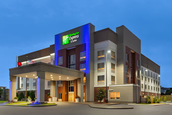 Holiday Inn Express & Suites Tuscaloosa-