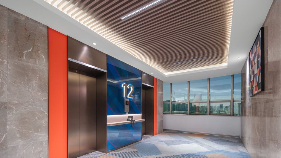 JI Zhengzhou Huayuan Rd Lobby