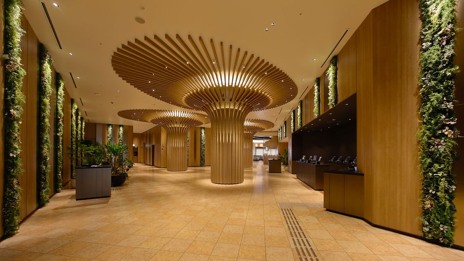 Oriental Hotel Universal City Lobby