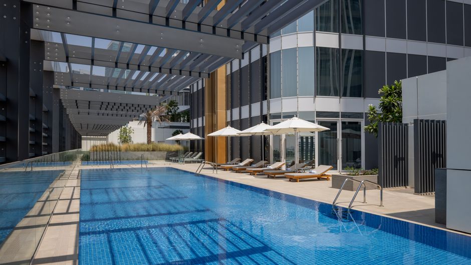 Staybridge Suites Dubai Business Bay Pool