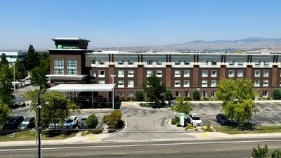 Holiday Inn Boise Airport