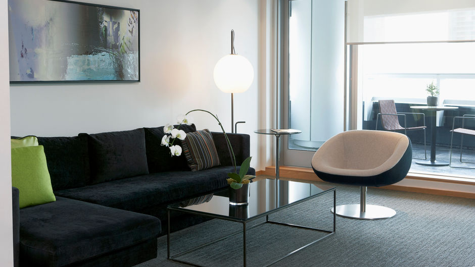 Le Germain Toronto Maple Leaf Square Suite