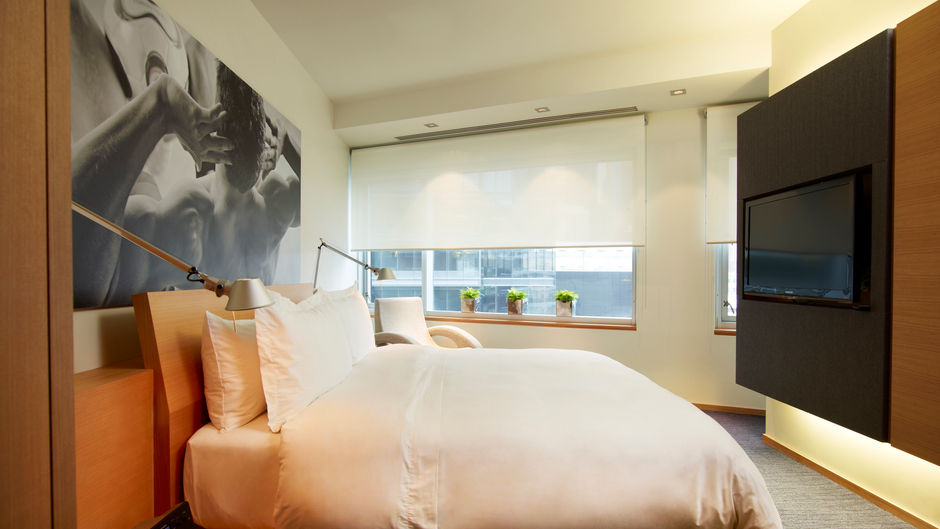 Le Germain Toronto Maple Leaf Square Suite