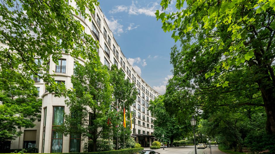 Rocco Forte Charles Hotel Exterior