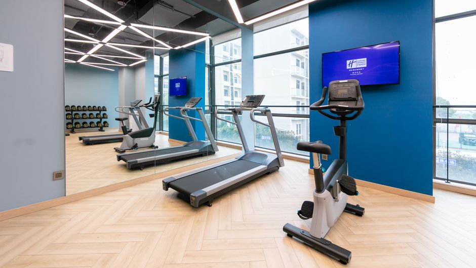 Holiday Inn Express Shanghai Pudong Arpt Health Club