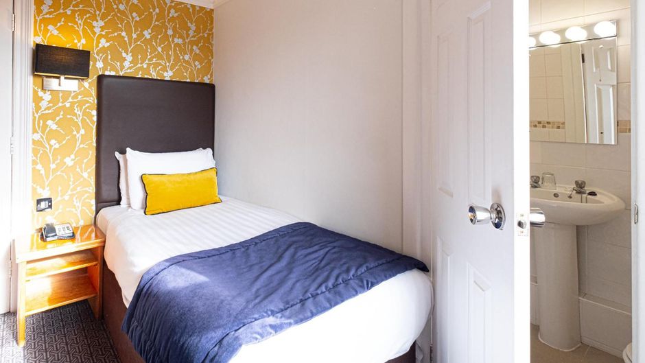 Durley Dean Hotel Room