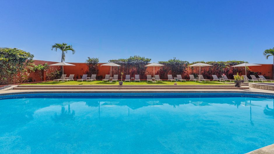 Fiesta Inn Cuernavaca Exterior