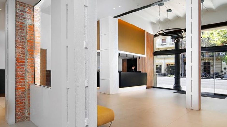 HCC Hotel Taber Lobby