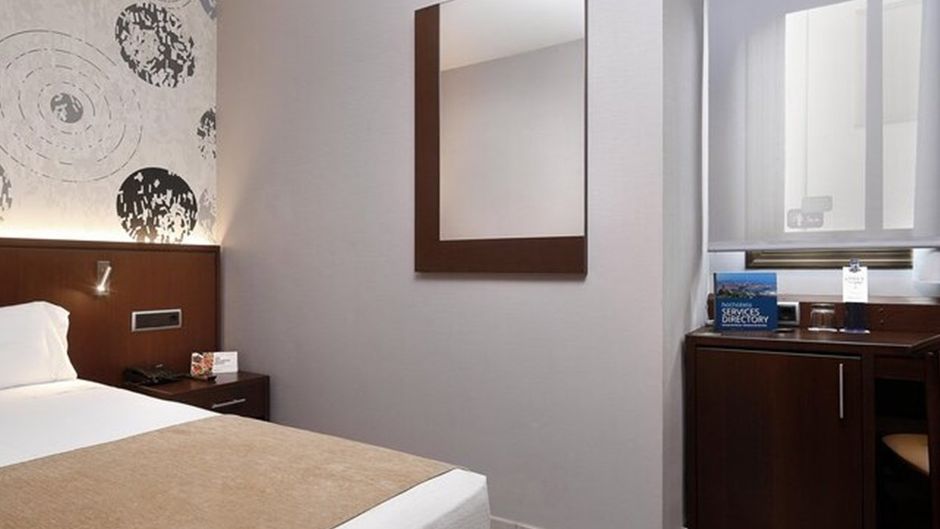 HCC Hotel Taber Room
