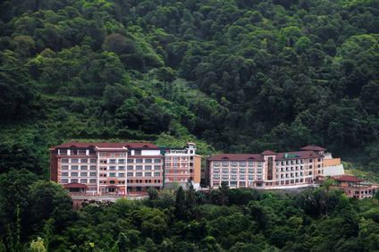 Holiday Inn Resort Budhanilkan