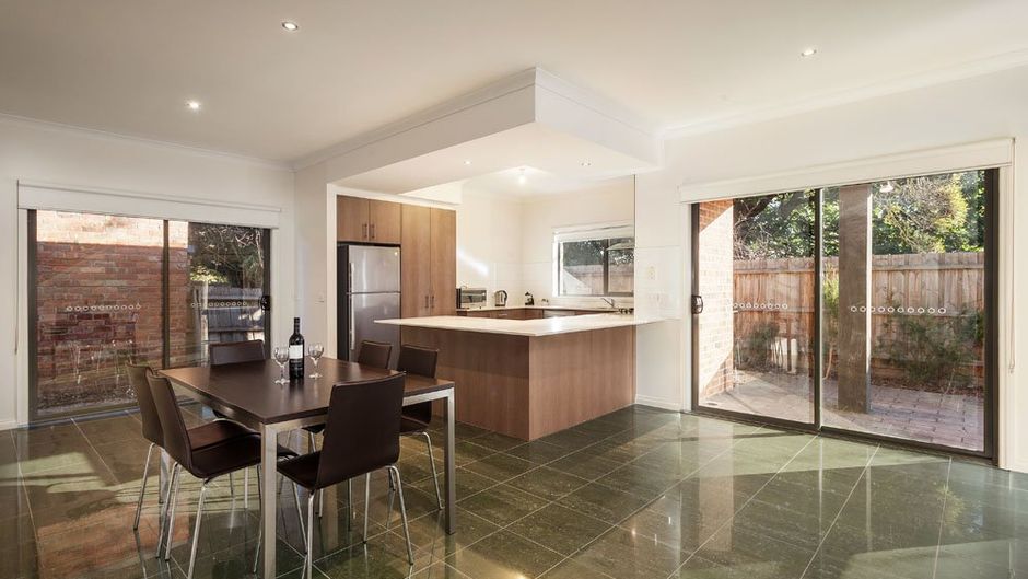 Quest Glen Waverley Room