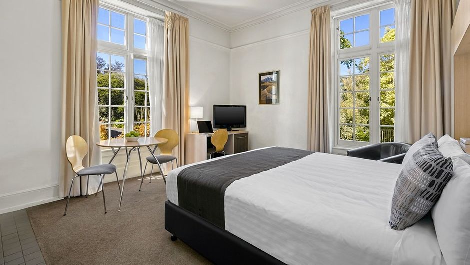 Quest Trinity House Room
