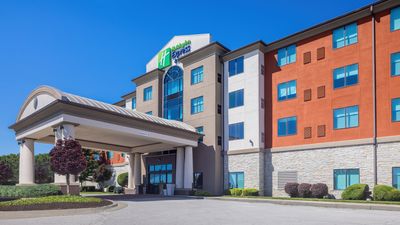 Holiday Inn Express & Suites KCI Airport