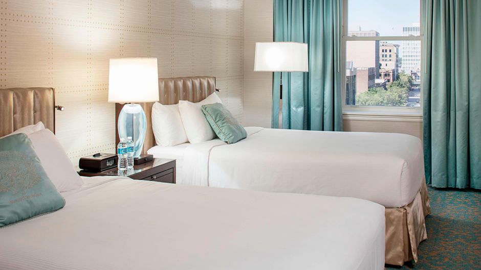 Delta Hotels by Marriott Bessborough Room