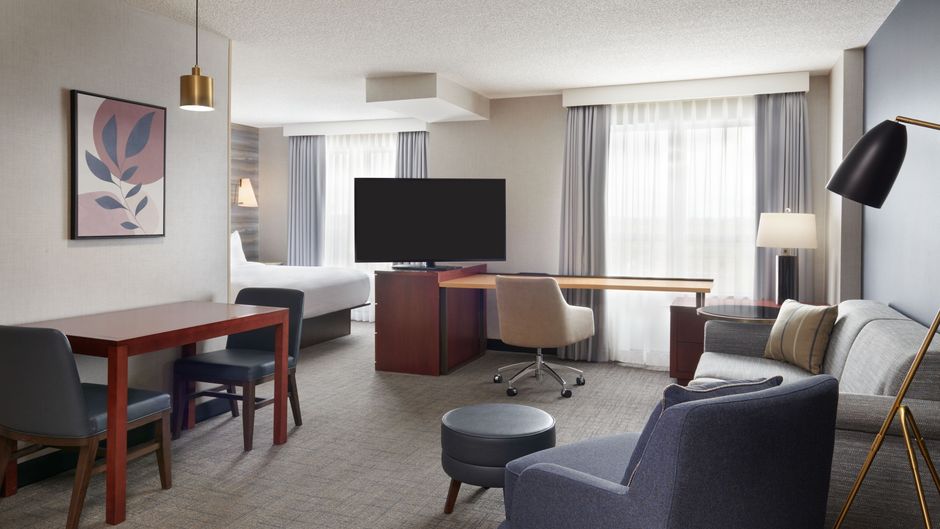 Residence Inn Calgary Airport Room