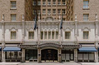 Club Quarters Hotel in Houston