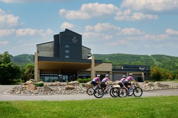 Delta Hotels, Mont Ste Anne Resort