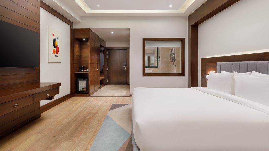 Holiday Inn Resort Budhanilkan Room