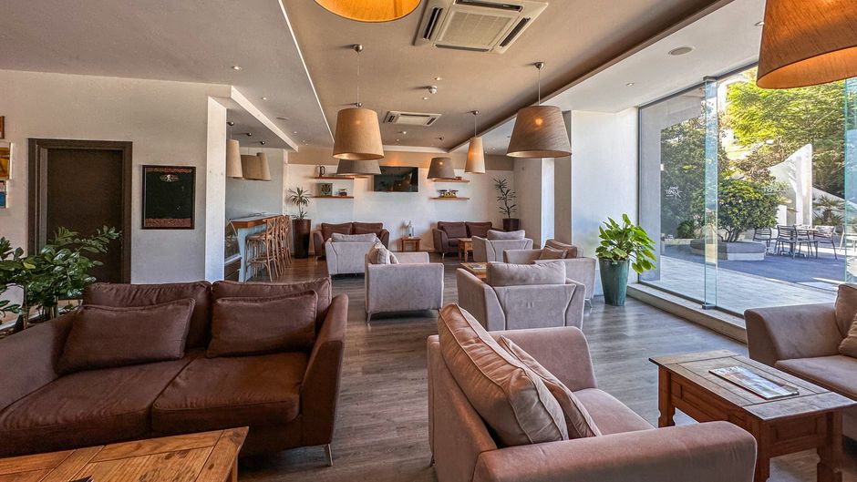 Sunny Coast Resort & Spa Lobby