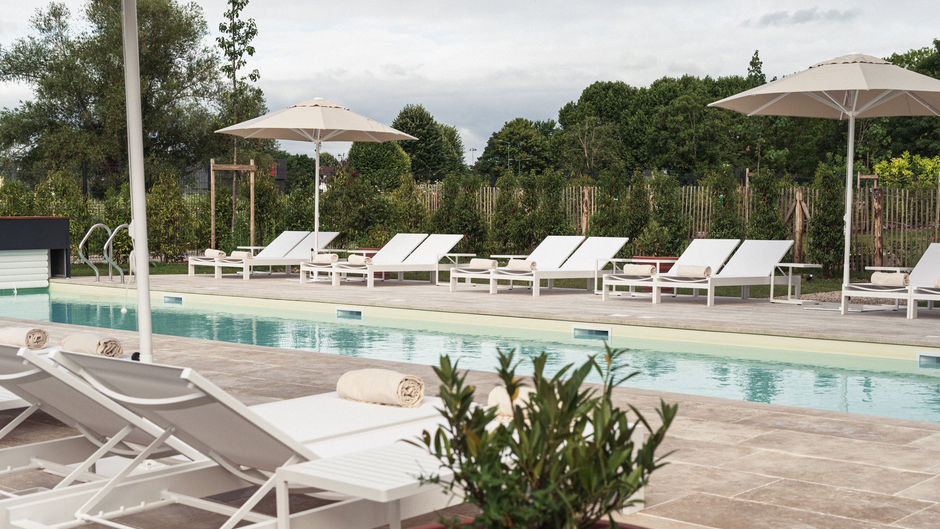 Voco Beaune Pool