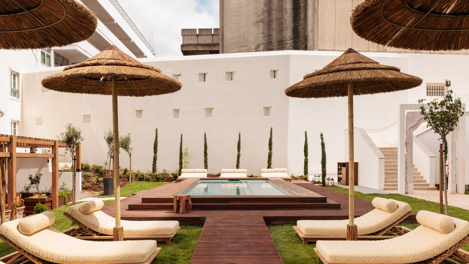 Locke de Santa Joana Pool