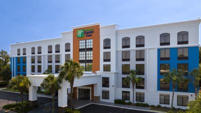 Holiday Inn Express & Stes Med Ctr Area