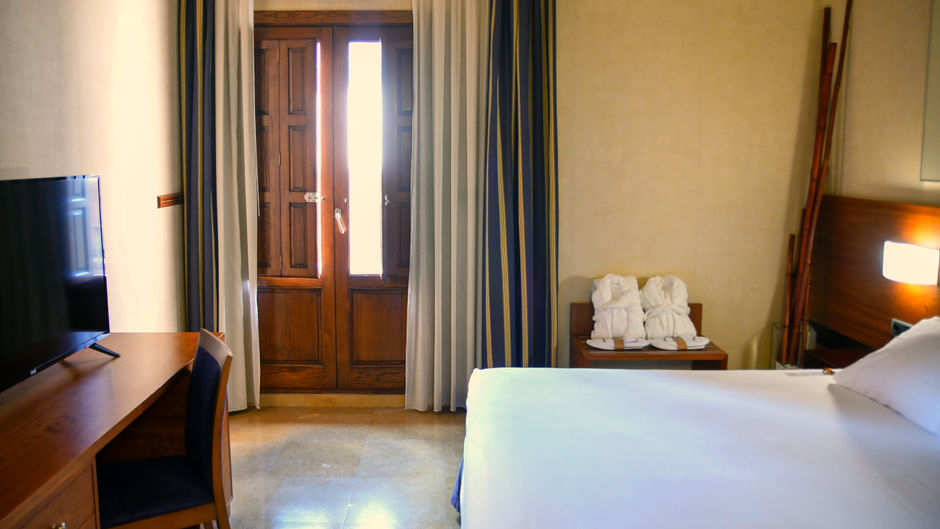 Sercotel Palacio de Tudemir Room