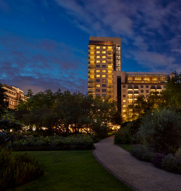 Jumeirah Carlton Tower
