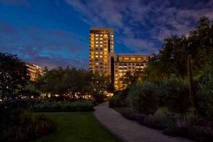 Jumeirah Carlton Tower