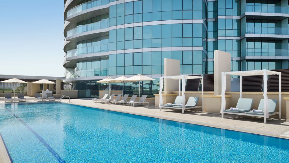 InterContinental Residence Suites Dubai Pool
