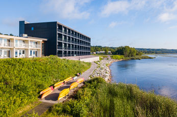 Terrace Bay Hotel